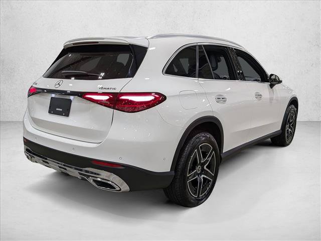 Used 2026 Mercedes-Benz GLC 300 4MATIC image 5