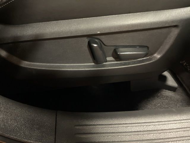 Used 2019 INFINITI QX50 Essential w/ Premium Heat Package image 53