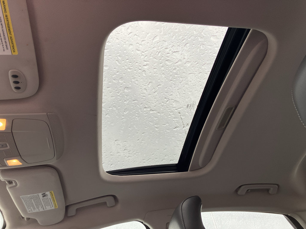 Used 2014 Ford Fusion Titanium FWD image 25