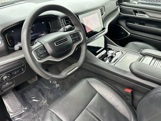 Certified 2024 Jeep Wagoneer L Series III w/ Flexible Seating Group AWD/4WD image 18
