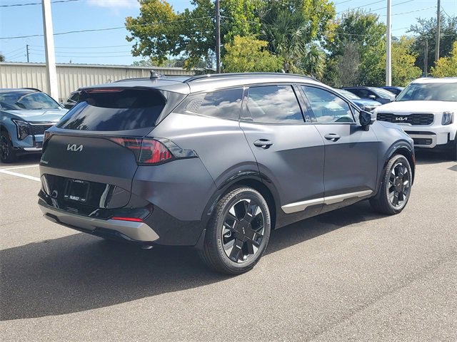 New 2026 Kia Sportage SX image 8