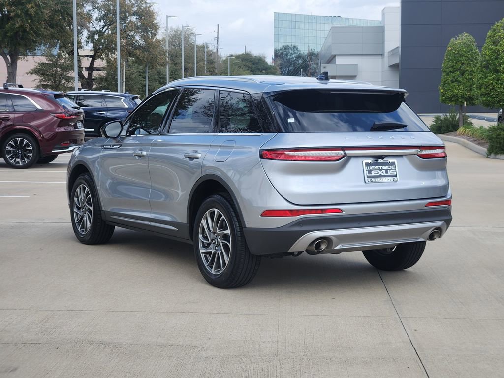 Used 2022 Lincoln Corsair FWD w/ Equipment Group 101A image 5