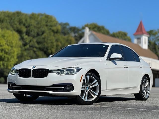 Used 2018 BMW 330i xDrive Sedan w/ Premium Package