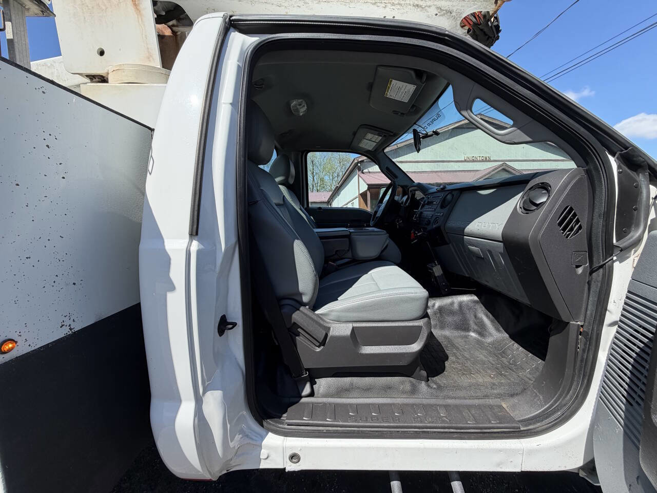 Used 2015 Ford F450 XL w/ Power Equipment Group AWD/4WD image 11