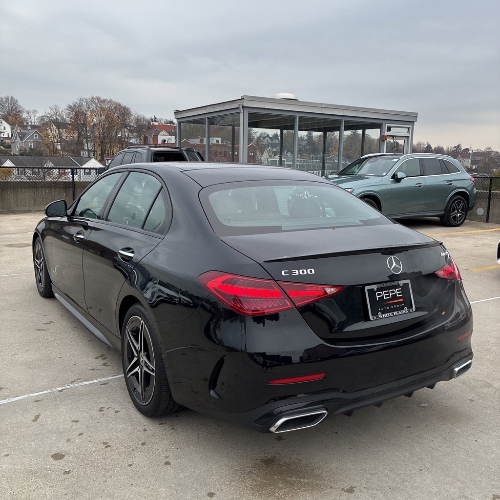 Used 2023 Mercedes-Benz C 300 4MATIC Sedan image 2