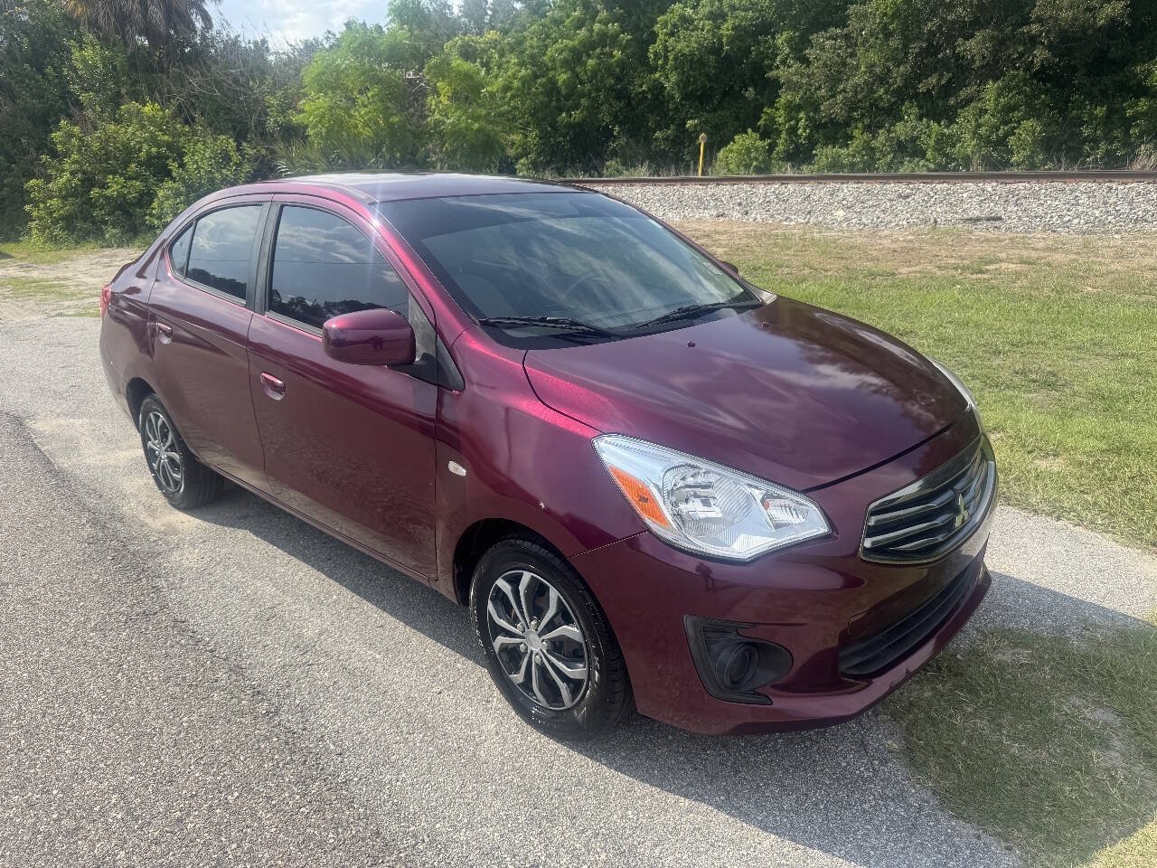 Used 2017 Mitsubishi Mirage G4 ES FWD image 2