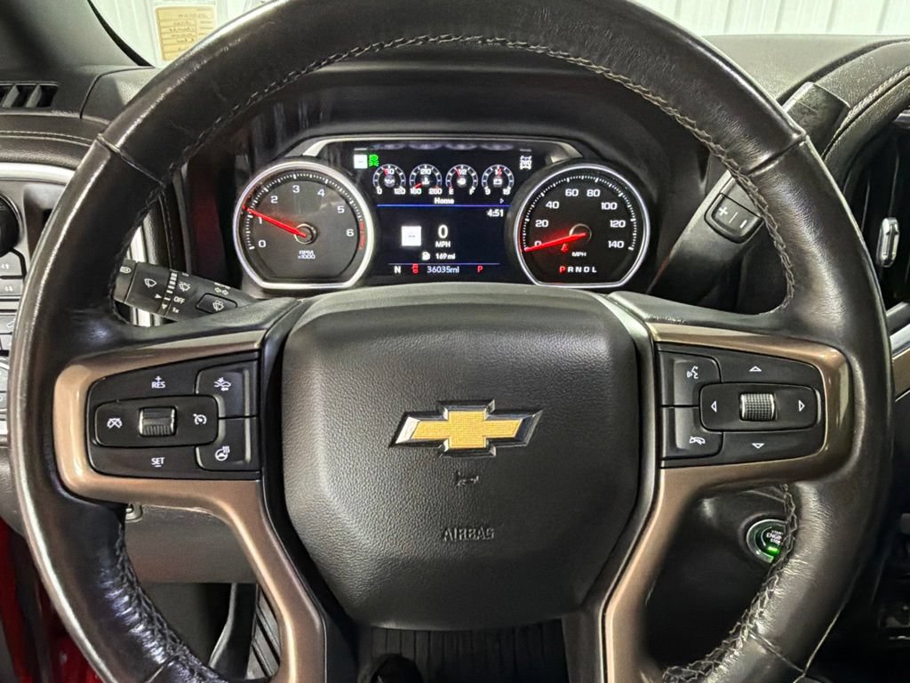 Certified 2022 Chevrolet Silverado 2500 High Country w/ Technology Package AWD/4WD image 28