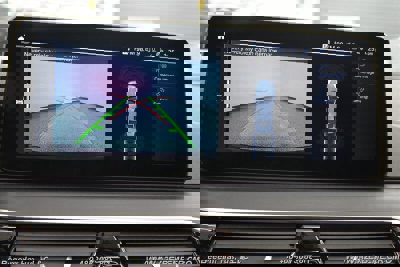 Used 2023 BMW 540i w/ M Sport Package image 33