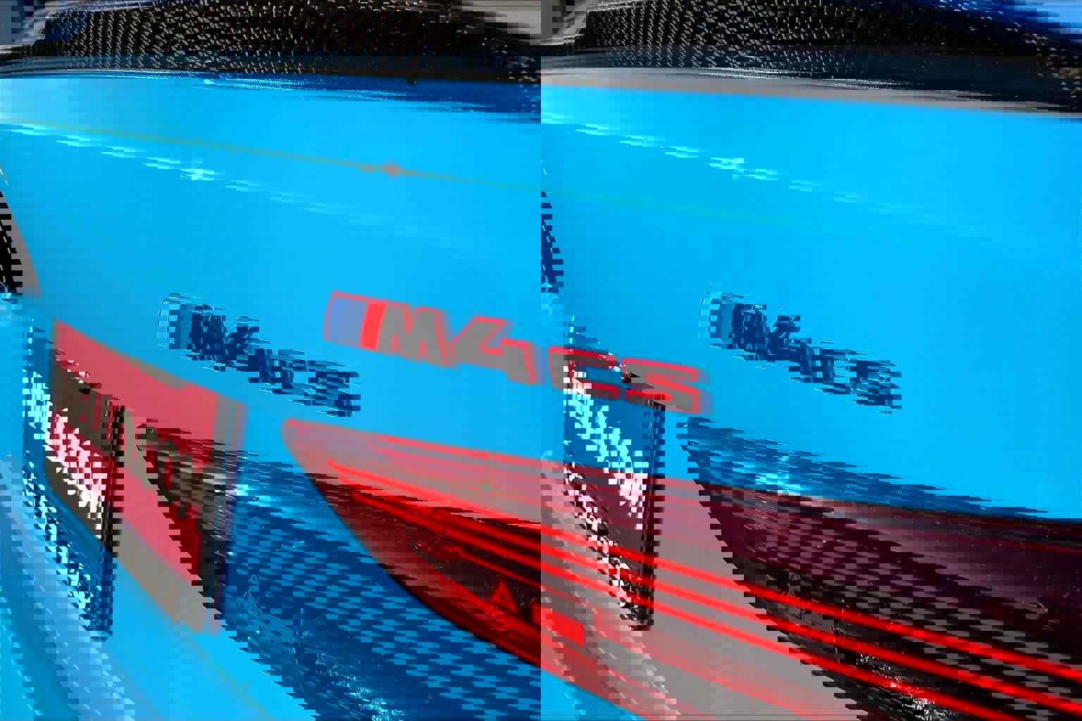 Used 2025 BMW M4 CS image 11