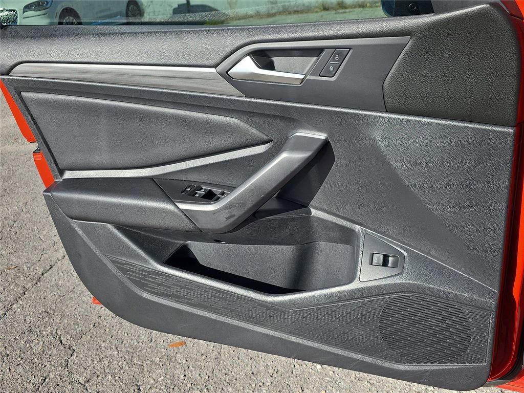 Used 2019 Volkswagen Jetta SEL image 14