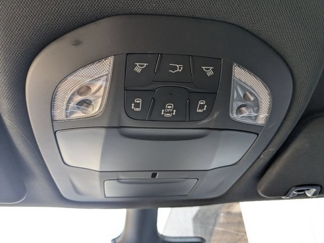 New 2027 Chrysler Pacifica Select FWD image 20