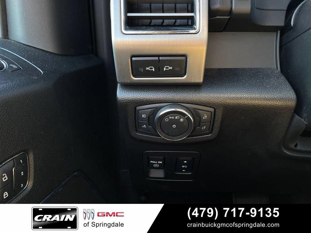 Used 2018 Ford F150 Platinum w/ Equipment Group 701A Luxury AWD/4WD image 13