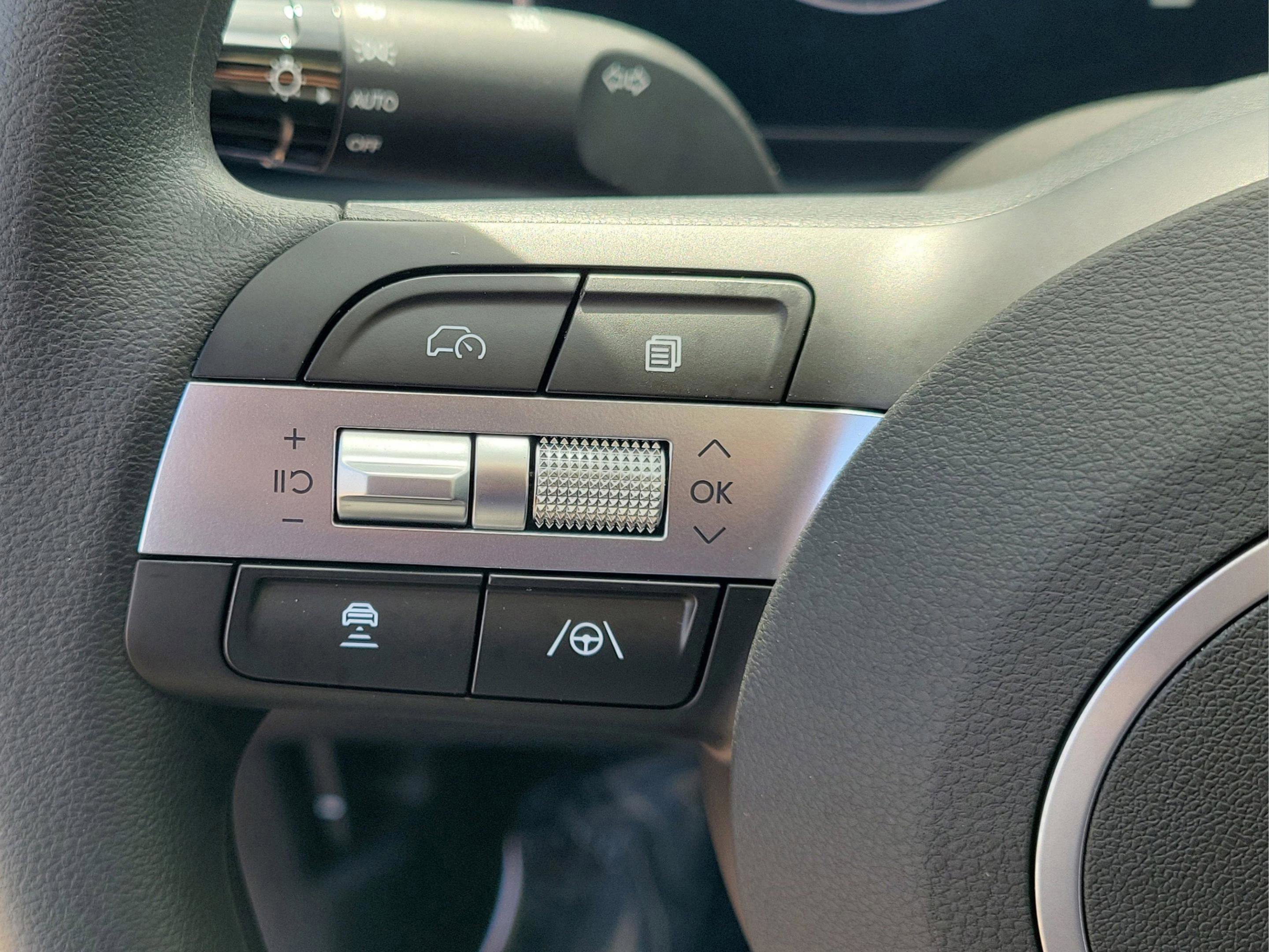 New 2026 Hyundai Tucson SEL image 7