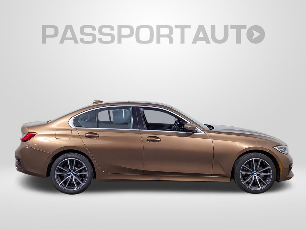 Used 2019 BMW 330i xDrive Sedan w/ Convenience Package AWD/4WD image 8