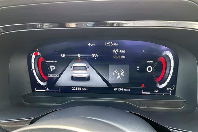 Used 2024 Nissan Pathfinder Platinum w/ Cargo Package image 10