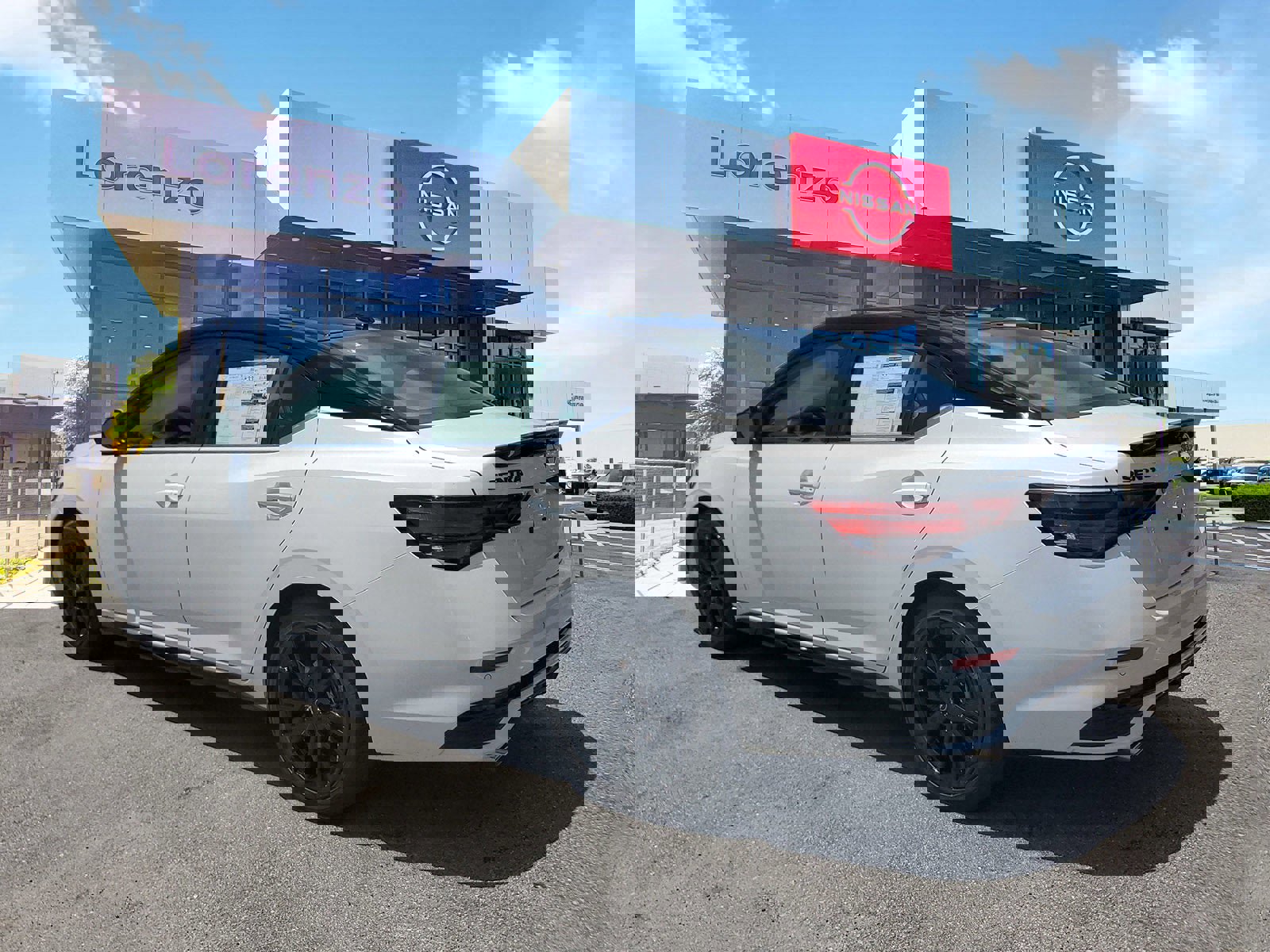 New 2025 Nissan Sentra SR w/ Midnight Edition image 6