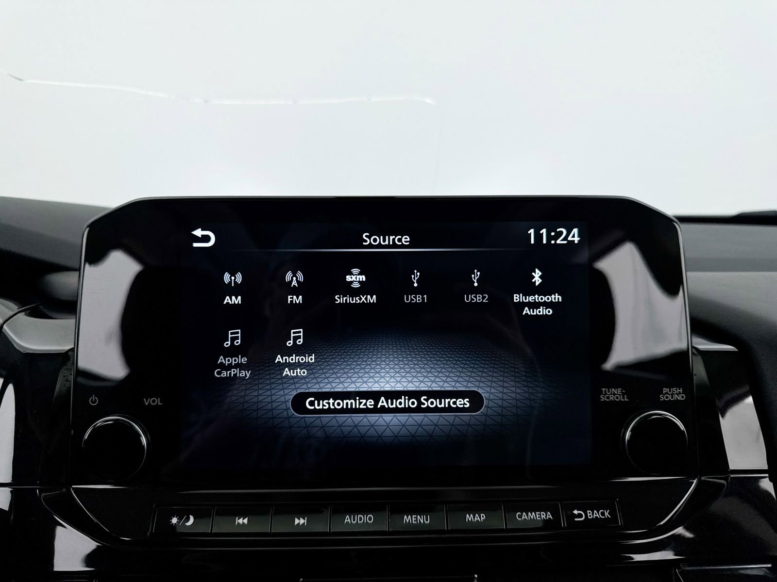 Used 2024 Nissan Pathfinder Platinum image 25