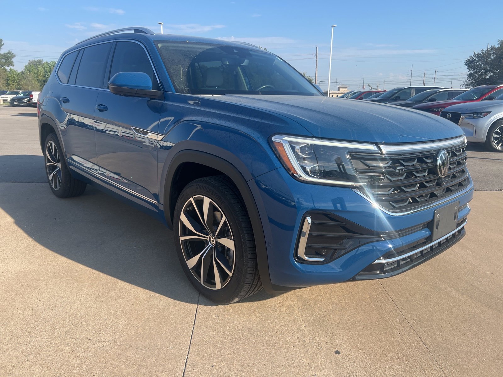 Used 2025 Volkswagen Atlas SEL Premium R-Line