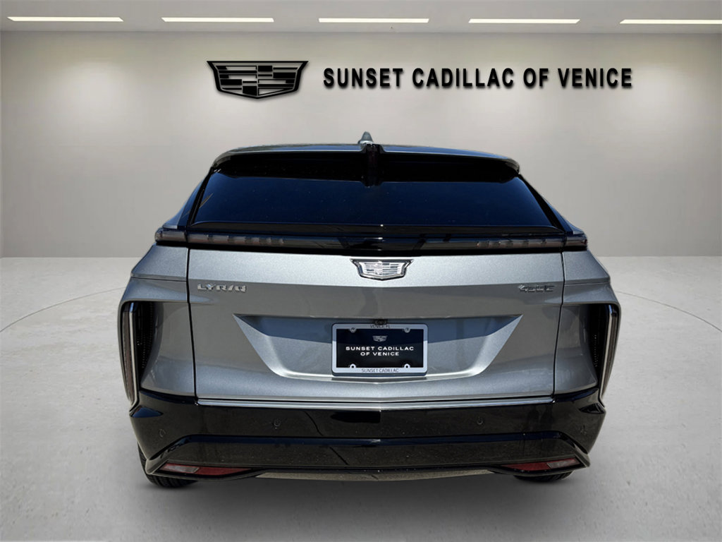 New 2026 Cadillac Lyriq Luxury image 4