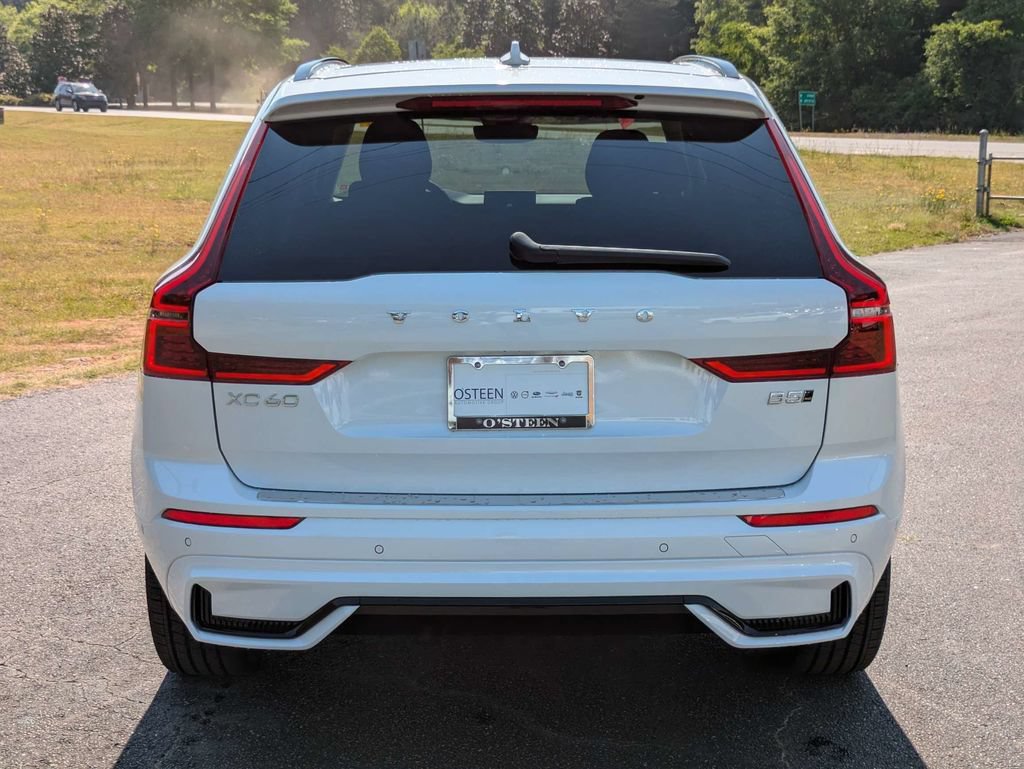 Used 2026 Volvo XC60 B5 Plus w/ Protection Package Premier AWD/4WD image 5