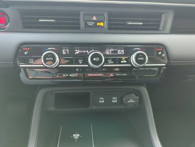 New 2026 Honda Pilot Touring image 17