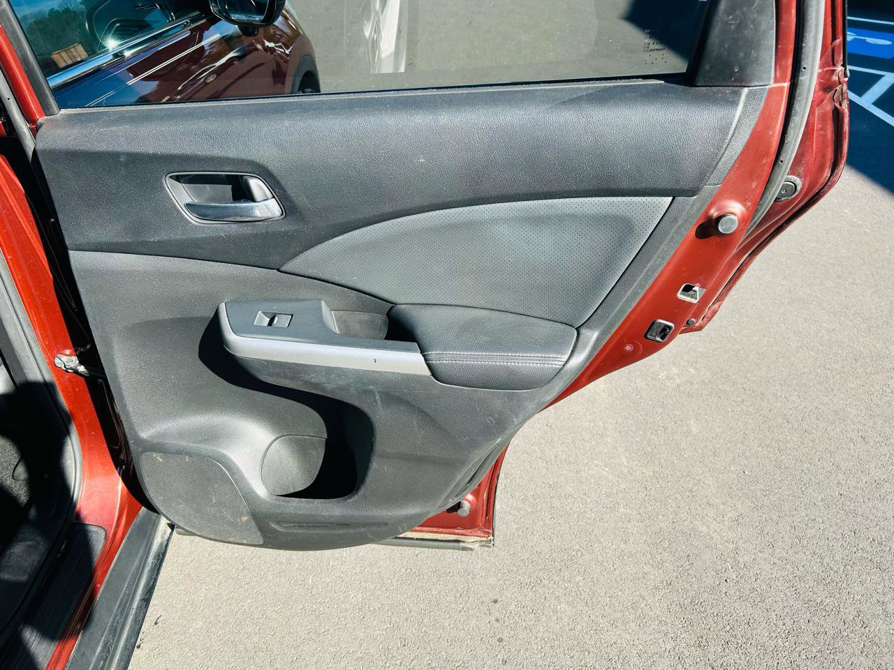 Used 2015 Honda CR-V EX-L image 29