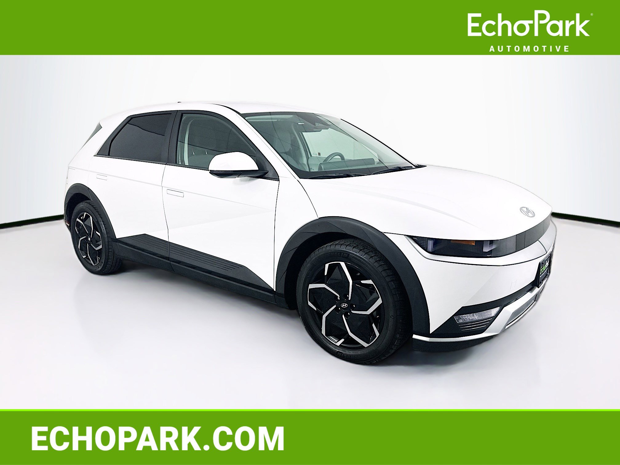 Used 2024 Hyundai Ioniq 5 SE image 1