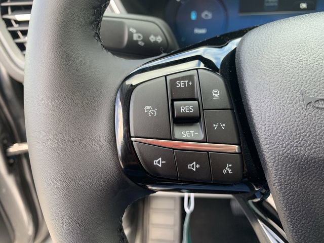 New 2026 Ford Escape SE w/ PHEV Premium Package image 31