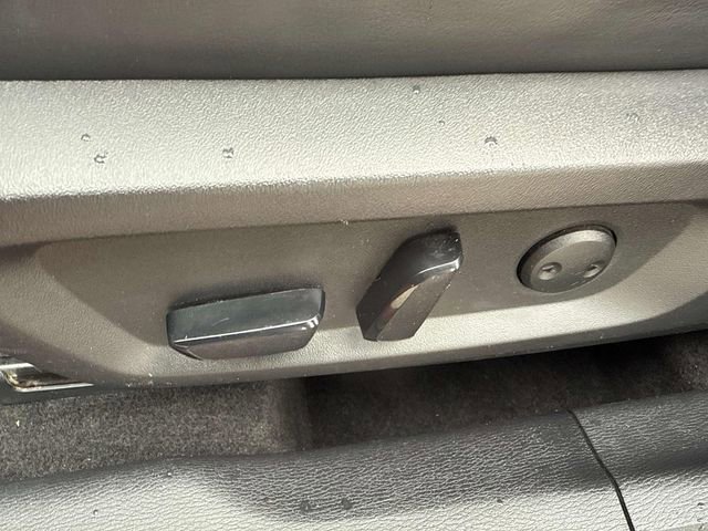 Used 2023 Mitsubishi Outlander SE image 17