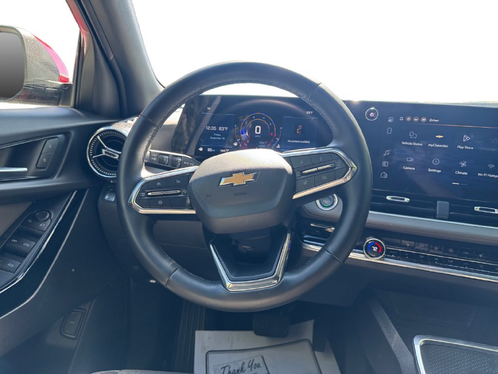 Used 2026 Chevrolet Equinox LT w/ Convenience Package II AWD/4WD image 12