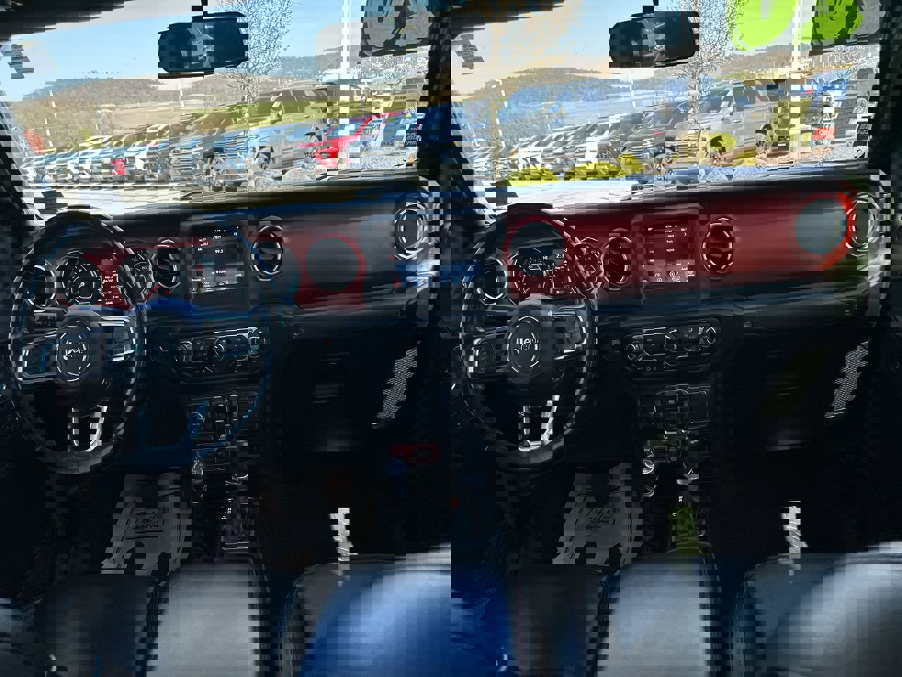 Used 2020 Jeep Gladiator Rubicon w/ LED Lighting Group AWD/4WD image 18