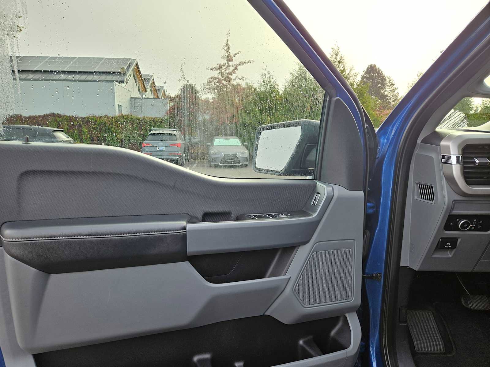 Used 2023 Ford F150 XLT image 23