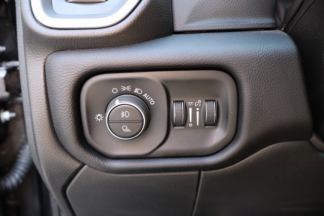 Used 2025 RAM 2500 Laramie image 16