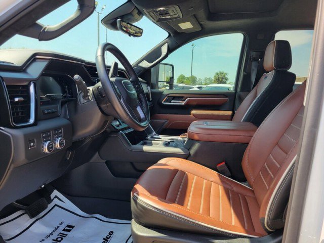 Used 2025 GMC Sierra 2500 Denali Ultimate image 23