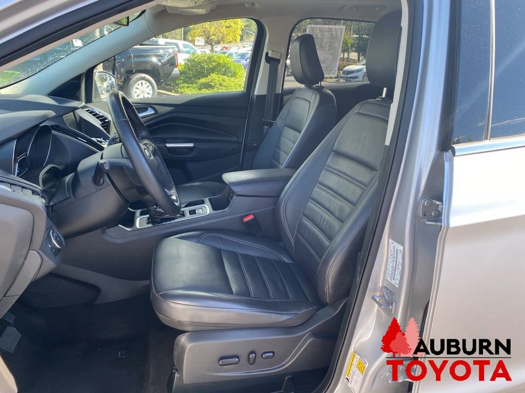 Used 2019 Ford Escape Titanium FWD image 31