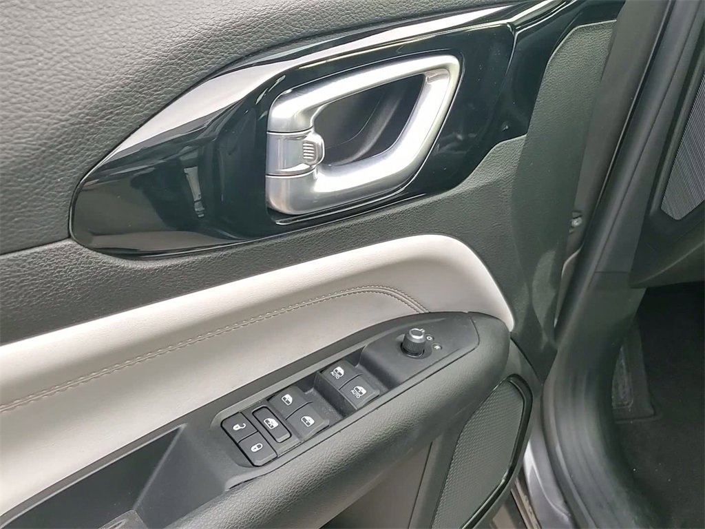 Used 2022 Jeep Compass Limited image 10