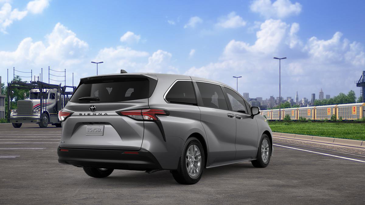 New 2026 Toyota Sienna LE FWD image 11