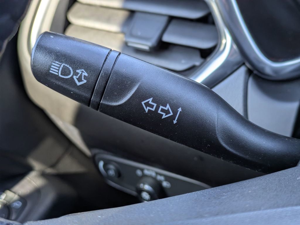 Used 2019 Chevrolet Equinox LT image 23