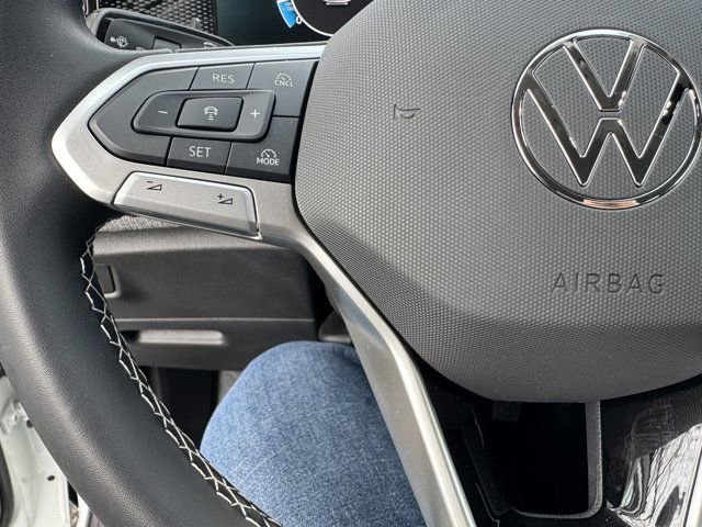 Used 2025 Volkswagen Tiguan S AWD/4WD image 23