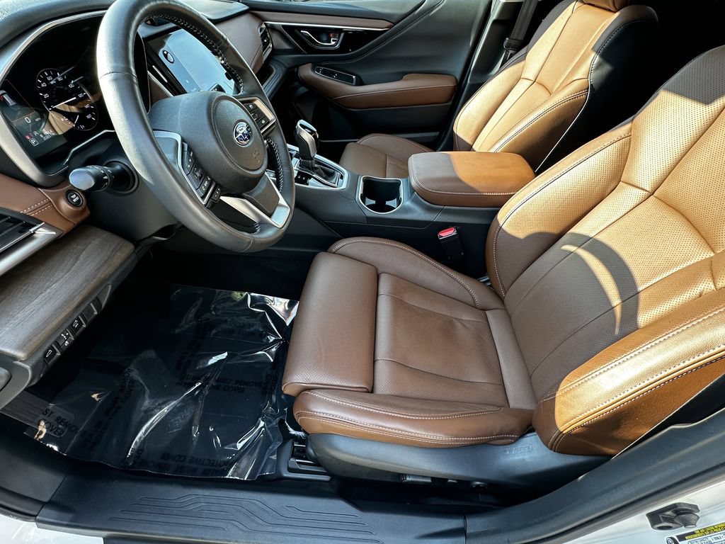 Used 2024 Subaru Outback Touring AWD/4WD image 10