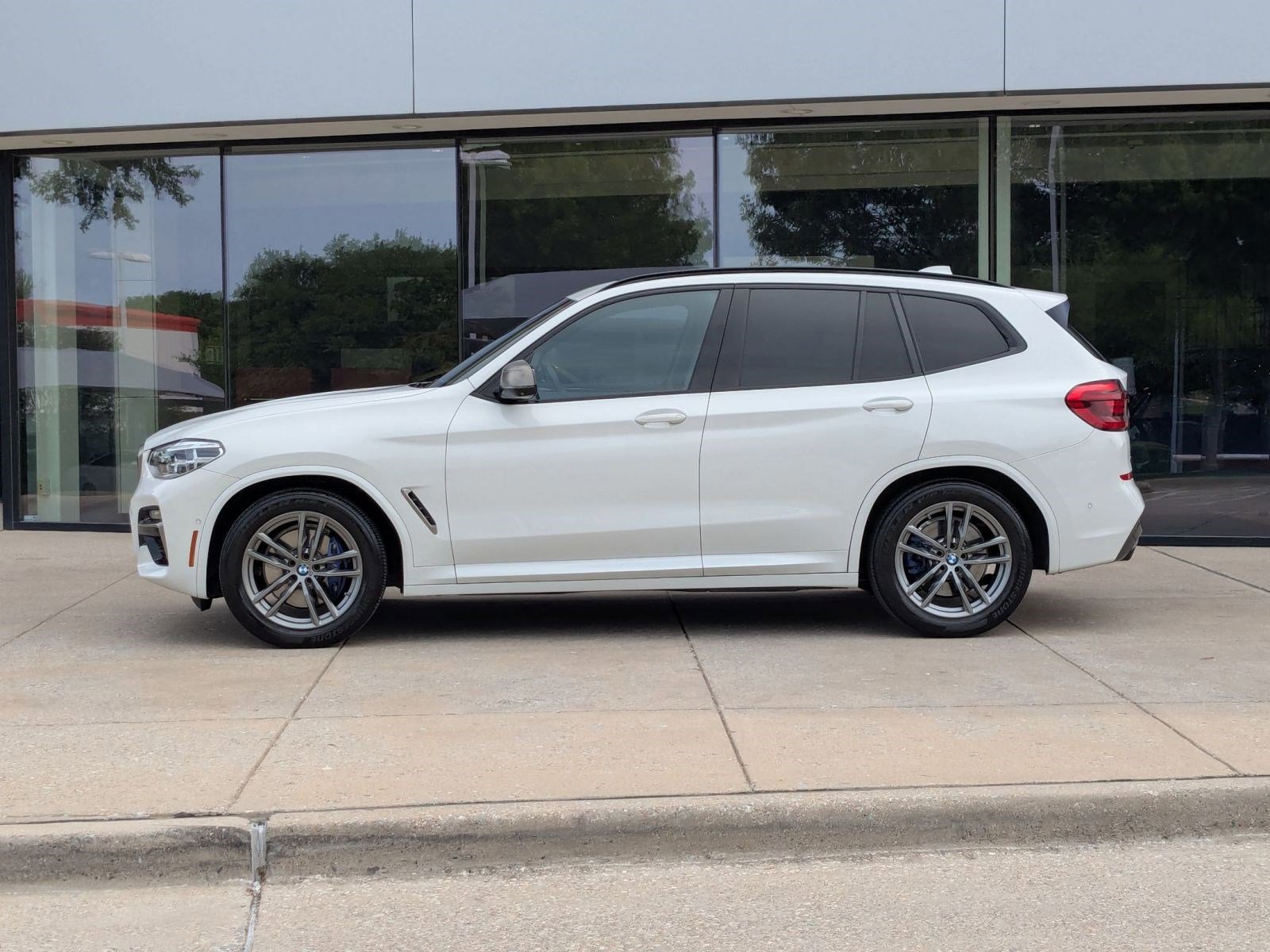 Used 2020 BMW X3 M40i w/ Parking Assistance Package image 2