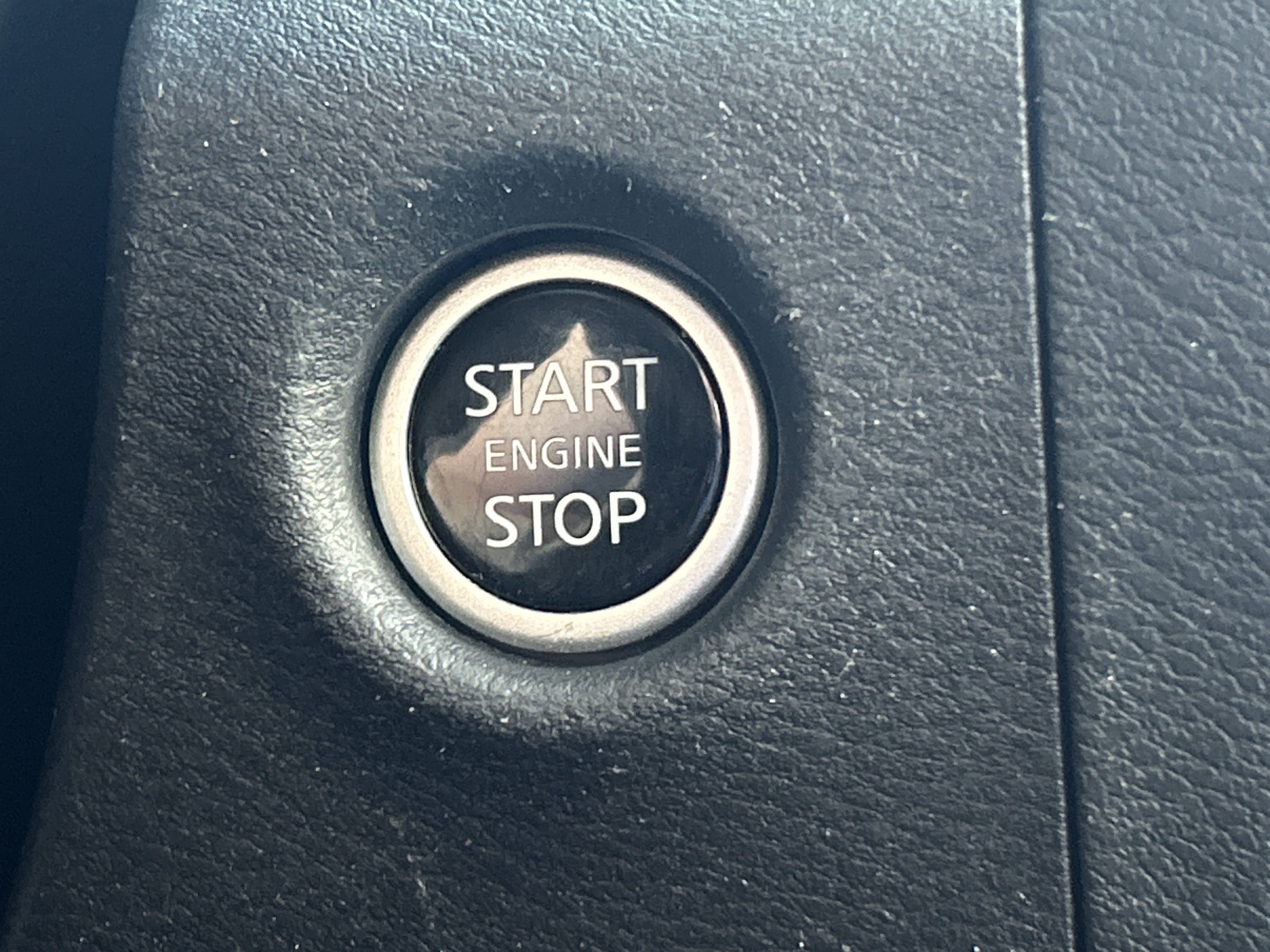 Used 2022 Nissan Frontier SV AWD/4WD image 15