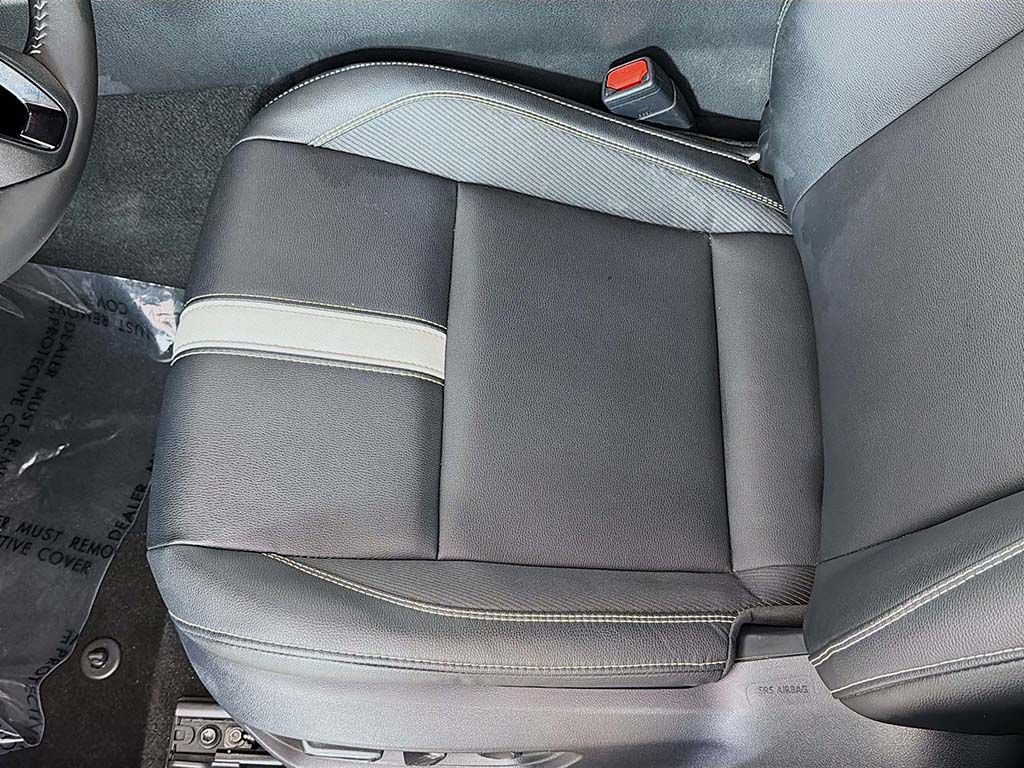 Used 2026 Toyota Camry SE FWD image 23
