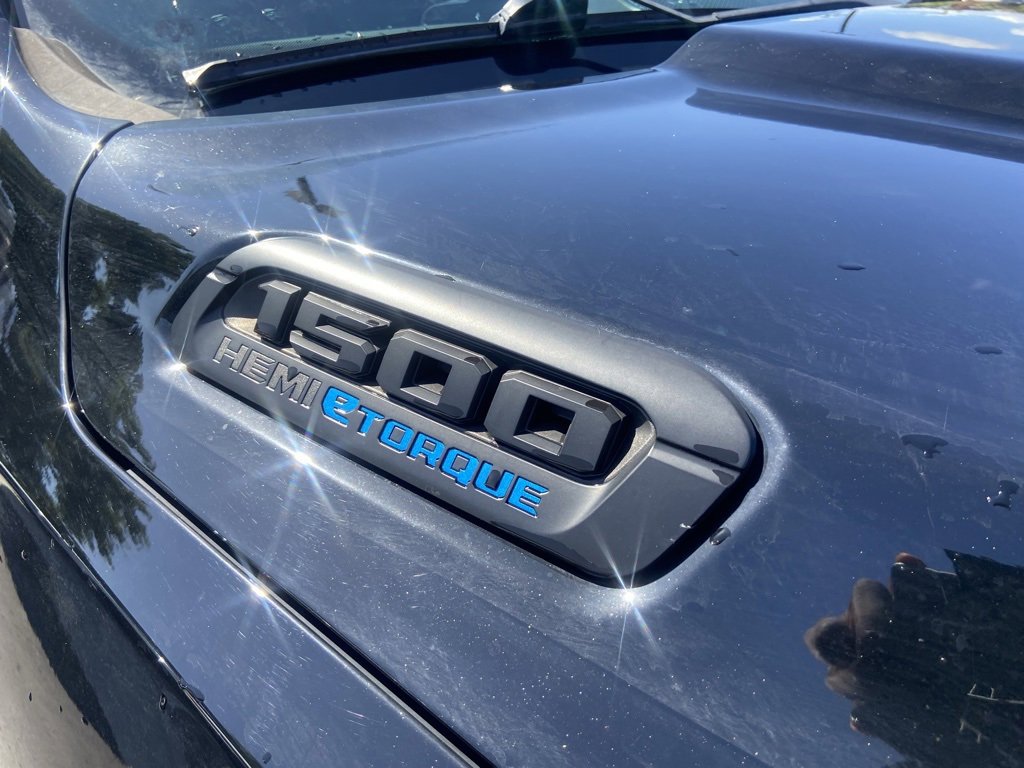 Used 2021 RAM 1500 Big Horn image 4