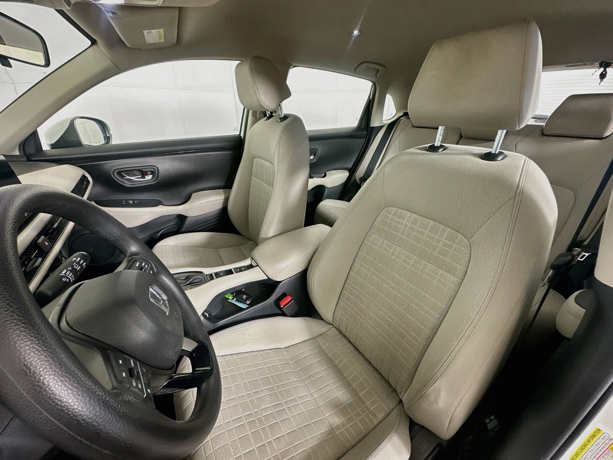 Used 2023 Honda HR-V LX image 13