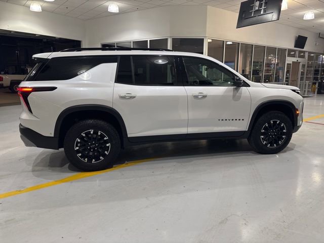 Used 2024 Chevrolet Traverse Z71 w/ Enhanced Driving Package image 8