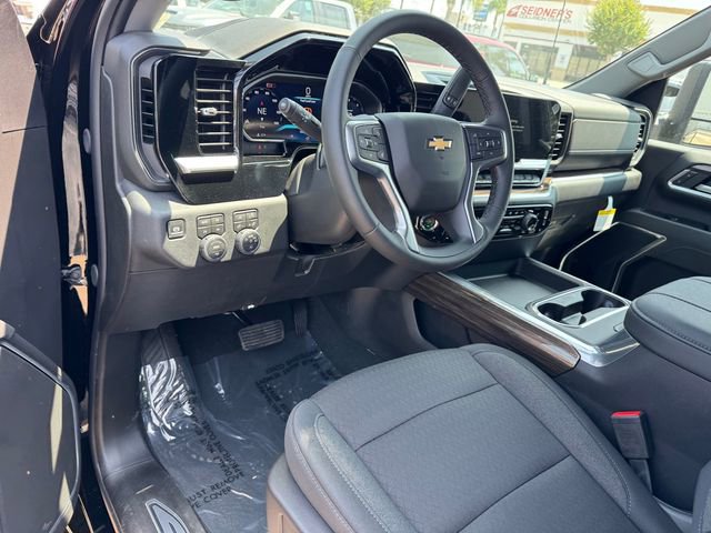 New 2026 Chevrolet Silverado 2500 LT w/ All Star Edition AWD/4WD image 13