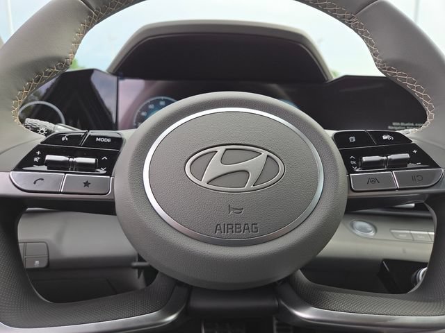 New 2026 Hyundai Elantra SEL FWD image 26