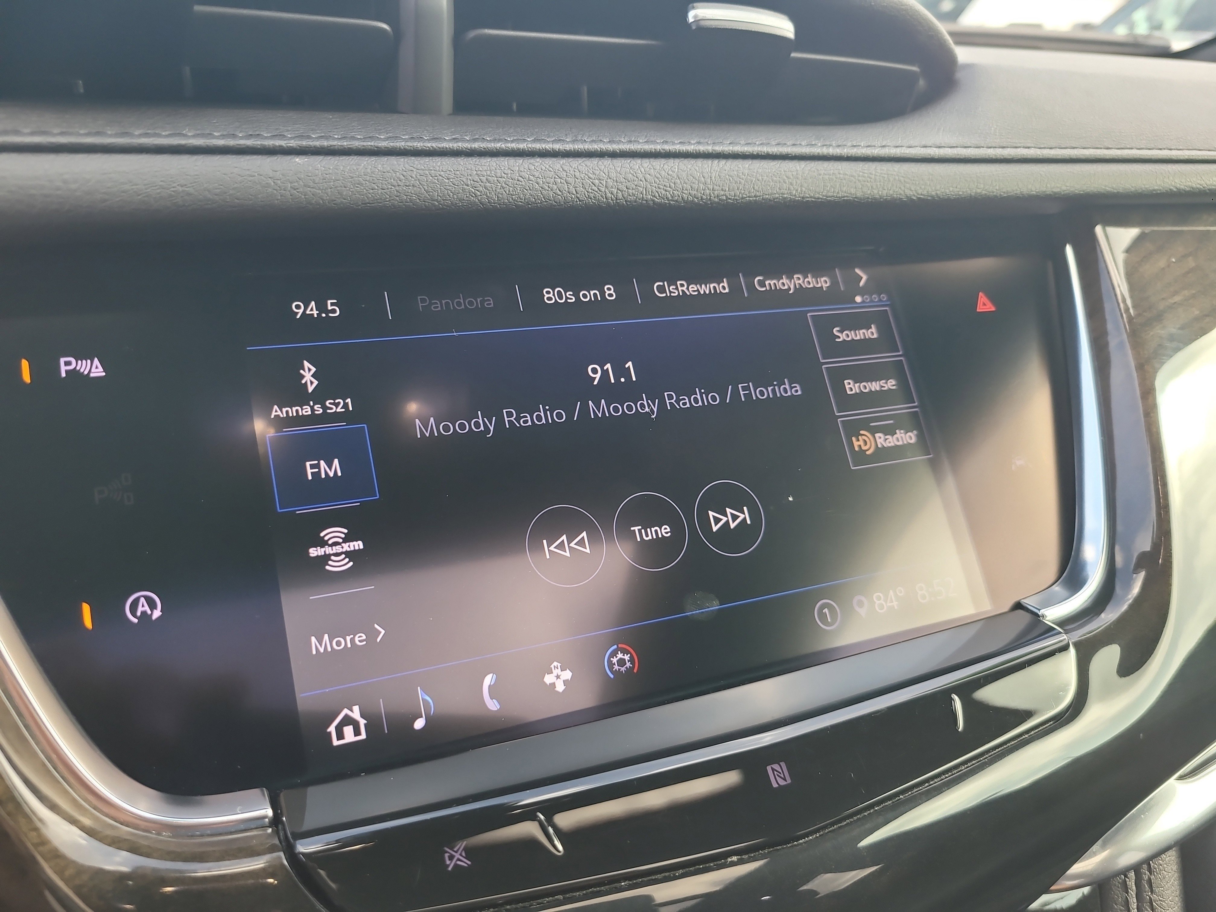 Used 2020 Cadillac XT6 Premium Luxury FWD image 23