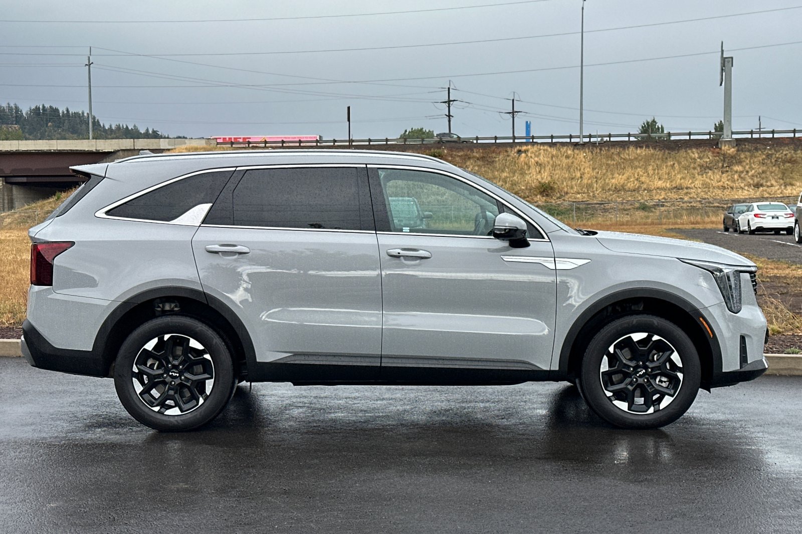 Used 2024 Kia Sorento S w/ Panoramic Sunroof Package AWD/4WD image 2